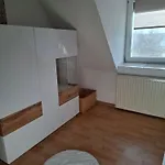 7 Apartmanhaz