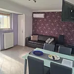 7 Apartmanhaz Siófok