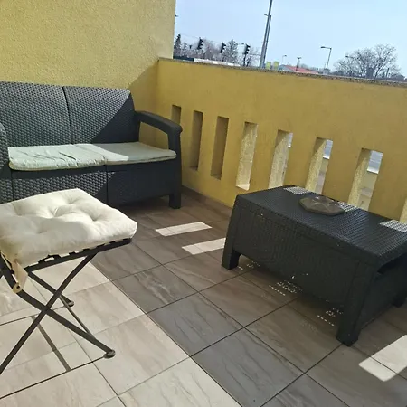 7 Apartmanhaz * Siofok