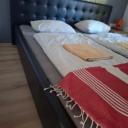 7 Apartmanhaz Apartment Siofok