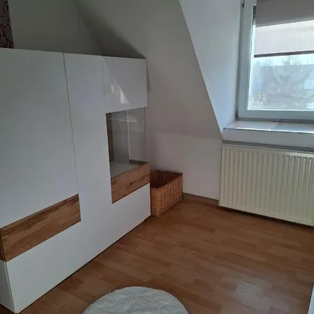 7 Apartmanhaz