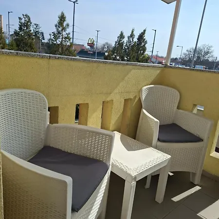 7 Apartmanhaz * Siofok