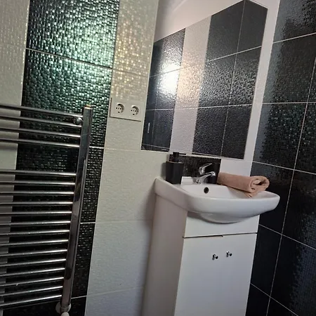 7 Apartmanhaz Apartment