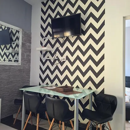 7 Apartmanhaz Apartment Siofok
