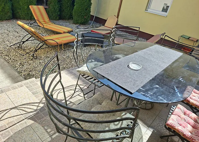 7 Apartmanhaz * Siofok