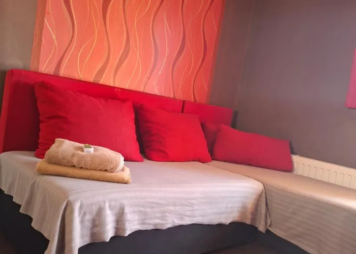 7 Apartmanhaz Apartment *