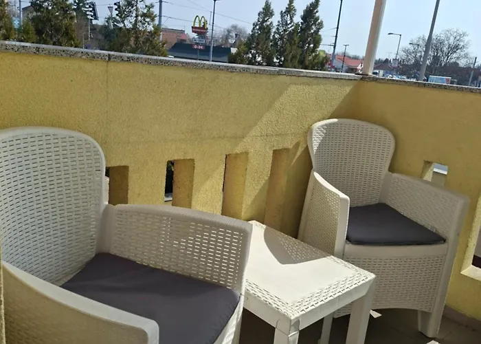 7 Apartmanhaz * Шиофок
